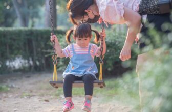 Do Swings Make Babies Dizzy? (And Why It’s Important!)